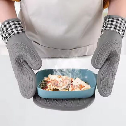 Gant de cuisine pour prendre un plat 