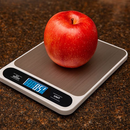 Balances-de-cuisine-avec-une-pomme