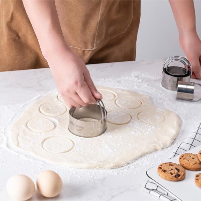 Emporte piece rond coupant de la pâte