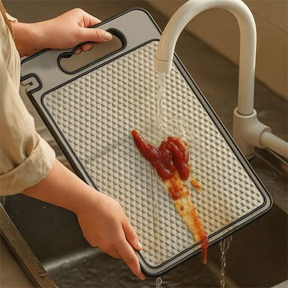Planche a decouper sous l'eau